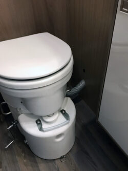 Composting toilet