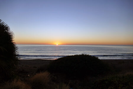 Sonnenaufgang am Strand