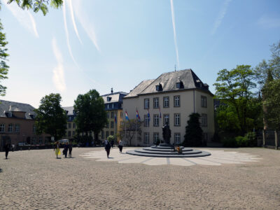 Place Clairefontaine