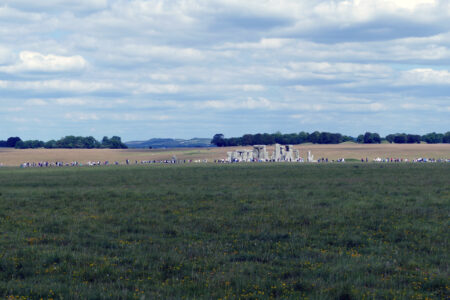 Touristen am Stonehenge