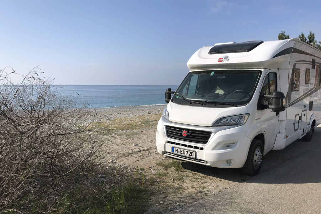 Urlaub vs. Leben im Wohnmobil: Ein Vergleich zweier Lebensstile